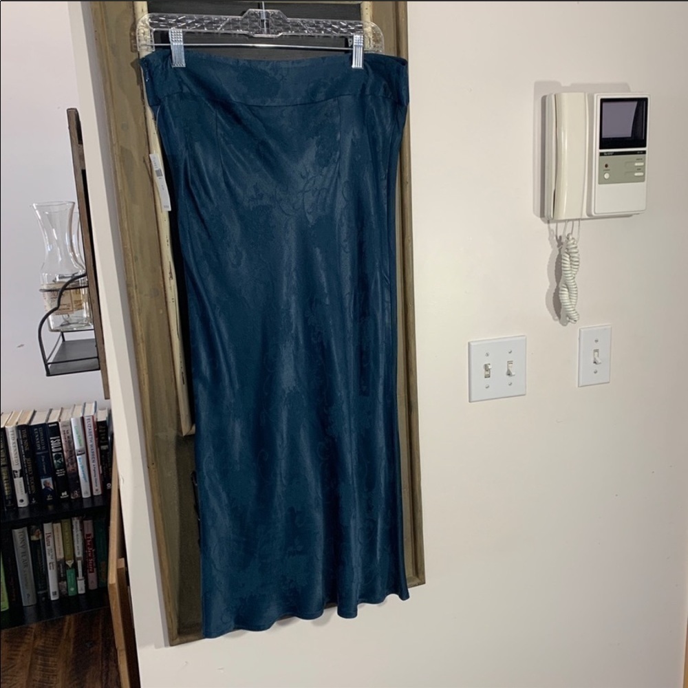 LAnthropologie Moulinette Soeurs Adelyn Skirt - Picture 7 of 8